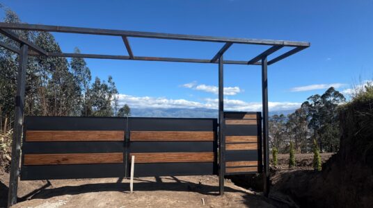I3 VENDE TERRENO MONSERRAT CONOCOTO ALTO