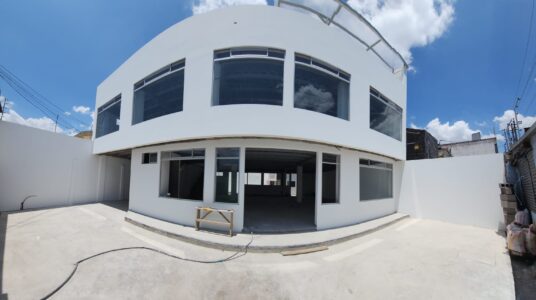 I3 CASA COMERCIAL – CONSULTORIO – OFICINAS DE VENTA