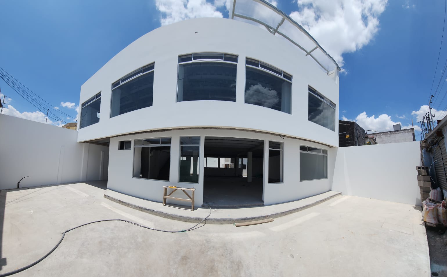 I3 CASA COMERCIAL – CONSULTORIO – OFICINAS DE VENTA